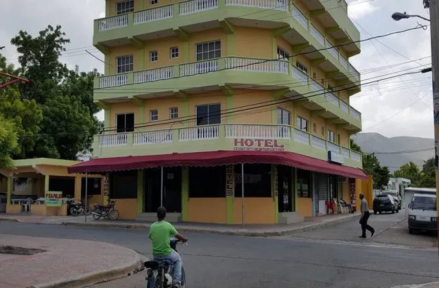 Hotel La Torre Jimani Republica Dominicana